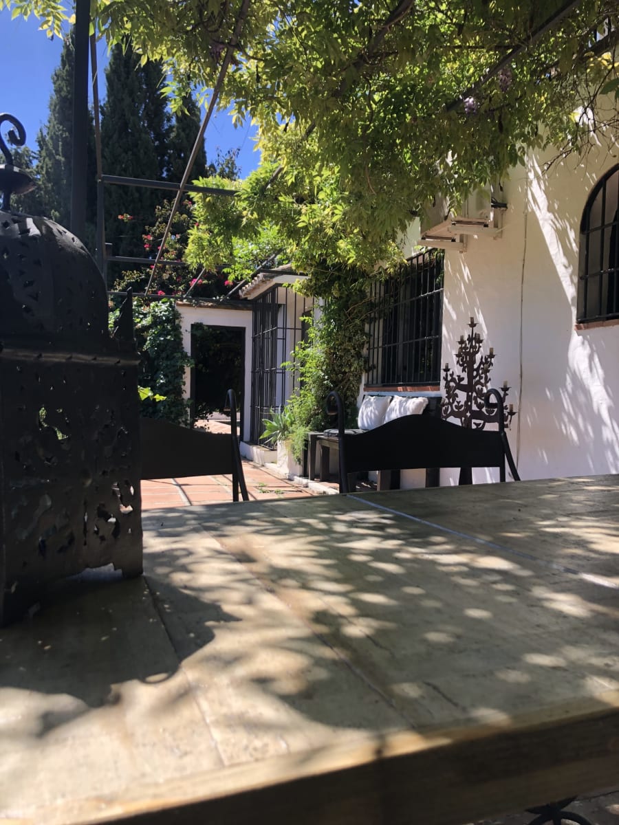 Back to La Tierra Home 33